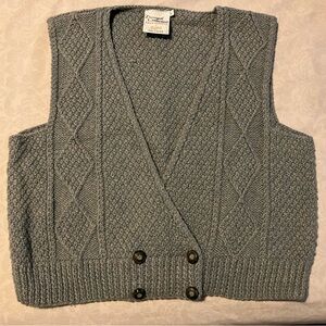 Irish Hand Knit Olive Green Sweater Vest Size Medium